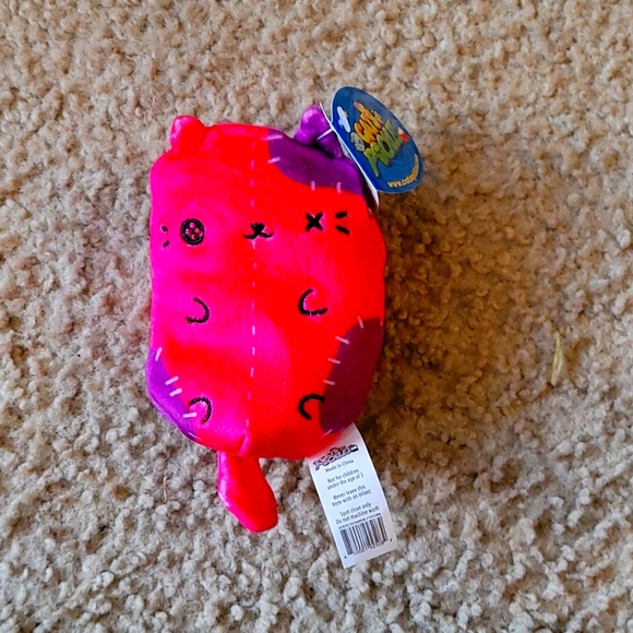 Cats vs Pickles Patches #14 - Picture 1 of 1